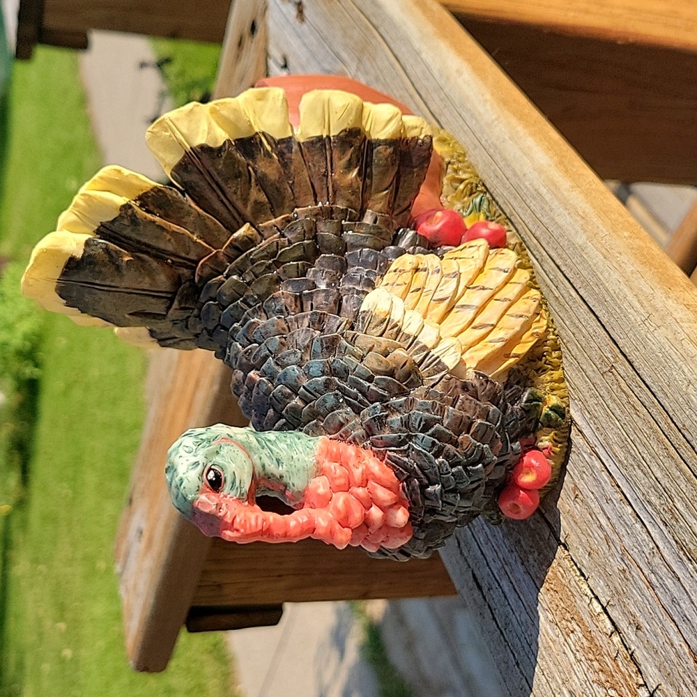 Ceramic Turkey Planter. Multi Use Trinkets, Candy Or Tiny Plant. Like New